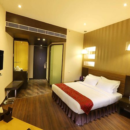 Five Elements Hotels Delhi- North Avenue New Delhi Luaran gambar