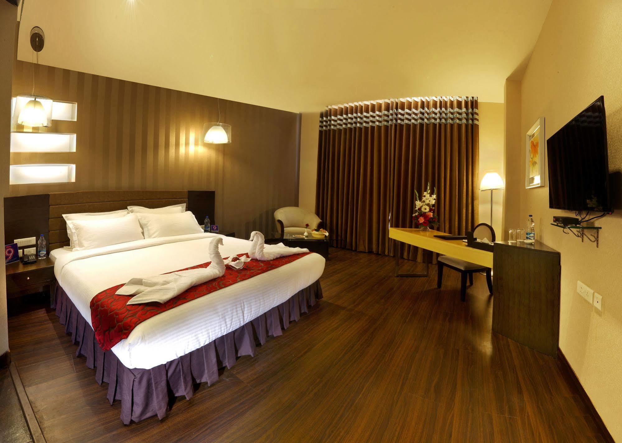 Five Elements Hotels Delhi- North Avenue New Delhi Luaran gambar