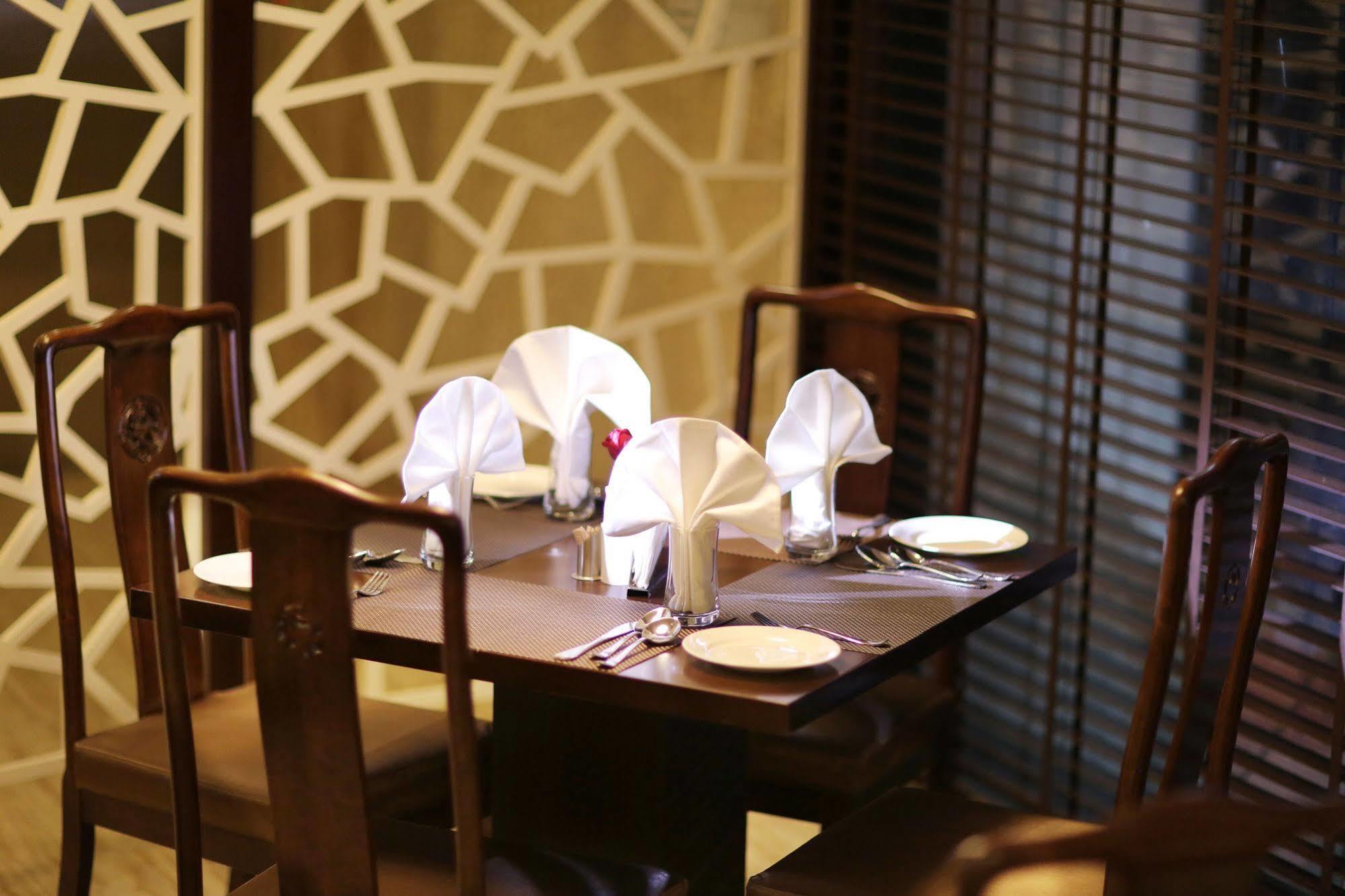 Five Elements Hotels Delhi- North Avenue New Delhi Luaran gambar